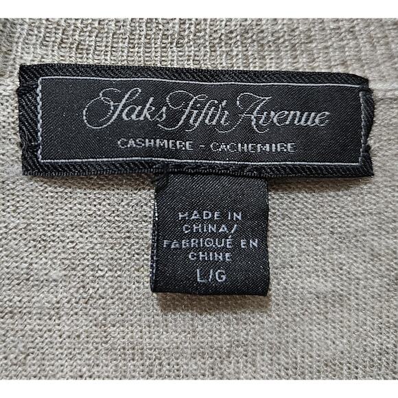 SAKS FIFTH AVENUE Women L Cashmere Sweater Beige Turtleneck Lightweight Base 42" - Picture 4 of 9